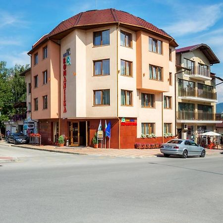 Family Hotel Romantika Velingrad Eksteriør bilde